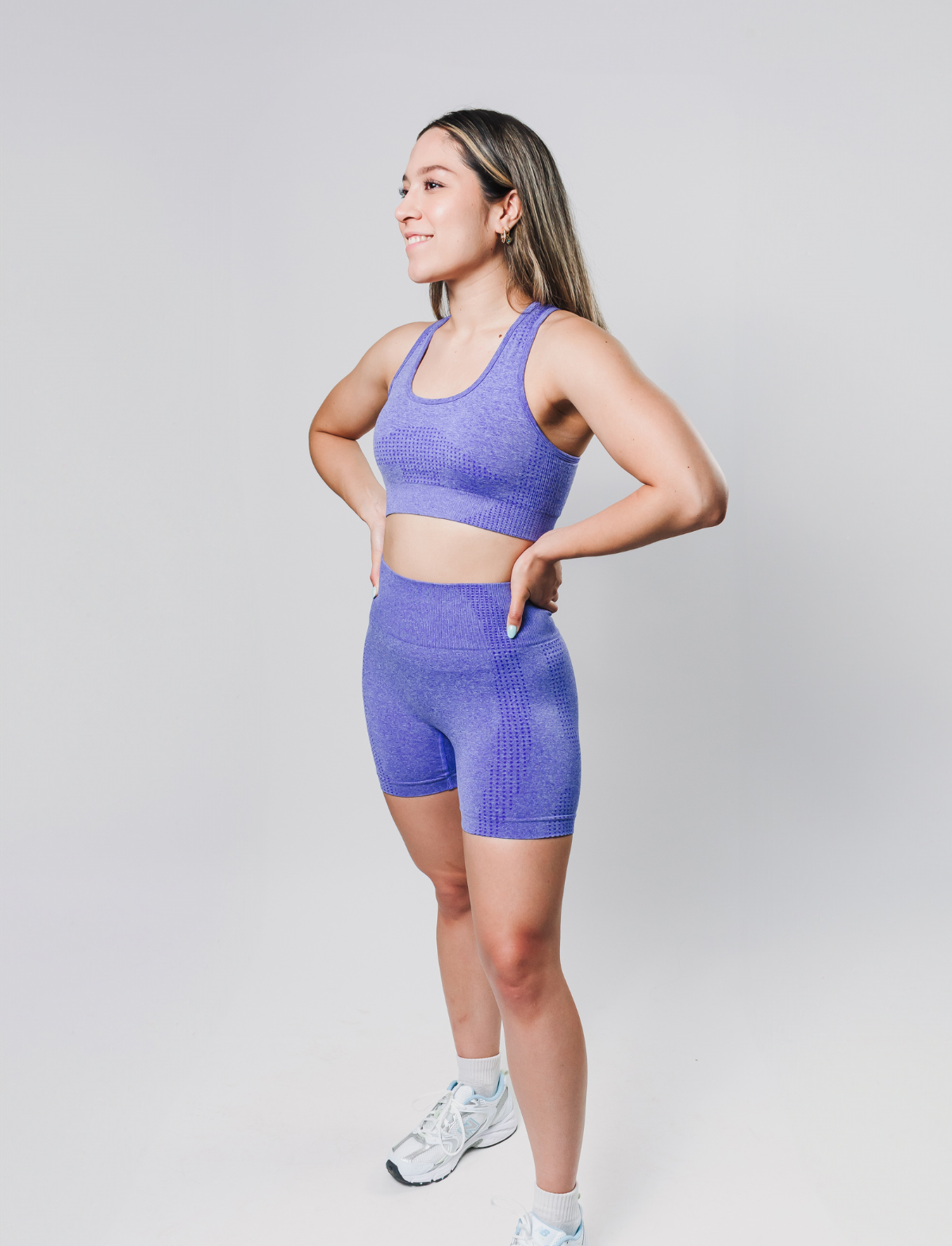 AURA Short Morado